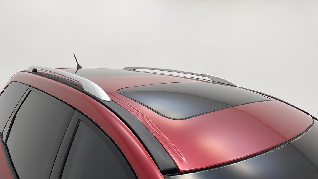 2014 Nissan Pathfinder St-l (4x2), Automatic, 83775 km, Roof/Sunroof View