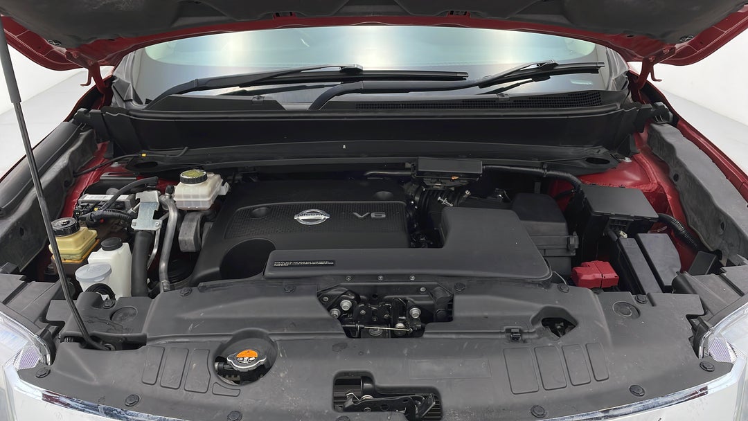 2014 Nissan Pathfinder St-l (4x2), Automatic, 83775 km, Open Bonnet (Engine)