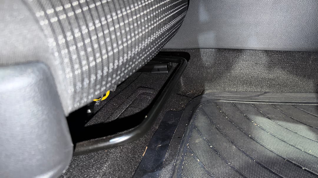 2022 Kia Stonic Sport, Automatic, 64964 km, Drivers Side Adjustment Panel