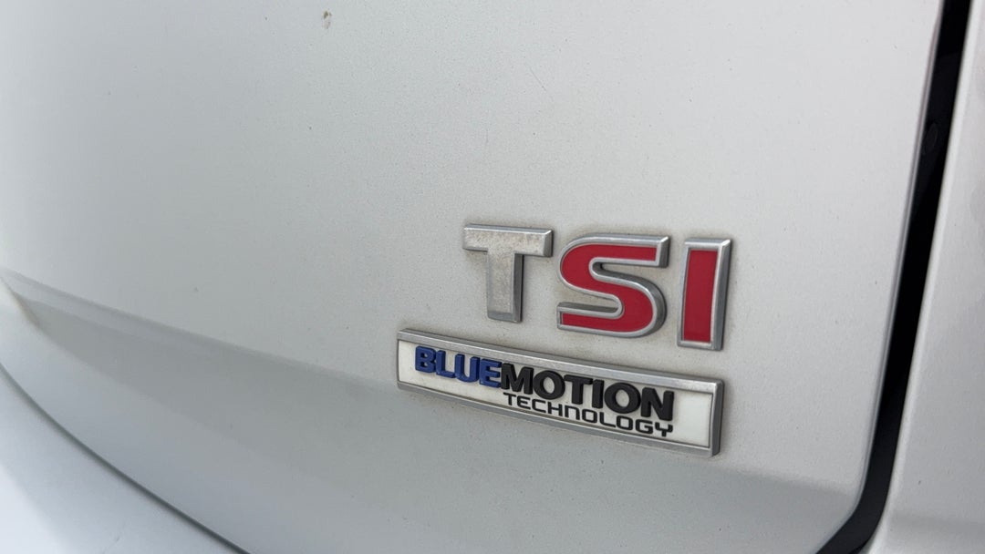 Badge (Boot Right Side)