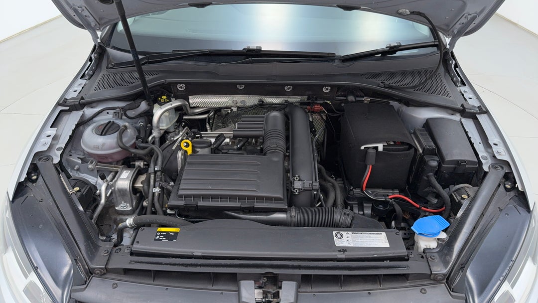 Open Bonnet (Engine)