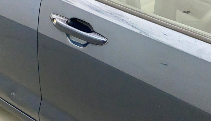 2019 Hyundai GRAND I10 NIOS SPORTZ AMT 1.2 KAPPA VTVT, Petrol, Automatic, 17,166 km, Driver-side door - Paint has faded