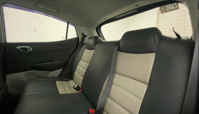 2019 Hyundai GRAND I10 NIOS SPORTZ AMT 1.2 KAPPA VTVT, Petrol, Automatic, 17,166 km, Right Side Rear Door Cabin