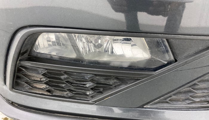 2021 Volkswagen Polo COMFORTLINE PLUS 1.0L MPI, Petrol, Manual, 30,088 km, Right fog light - Not working