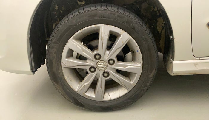 2013 Maruti Wagon R Stingray VXI, Petrol, Manual, 35,954 km, Left Front Wheel
