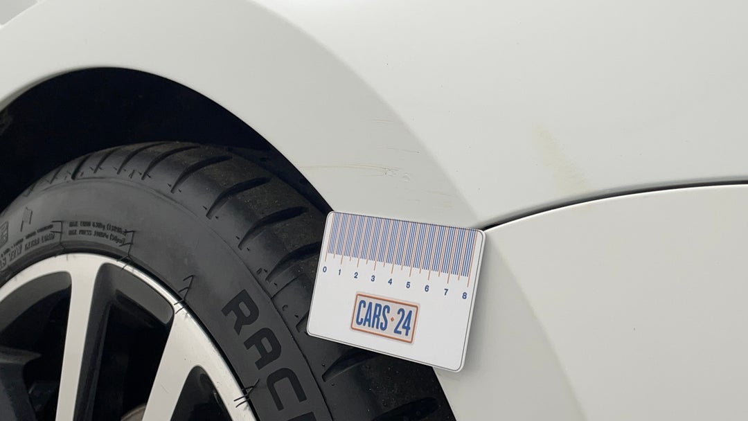 Quarter Panel Front RHS Guard Scratch