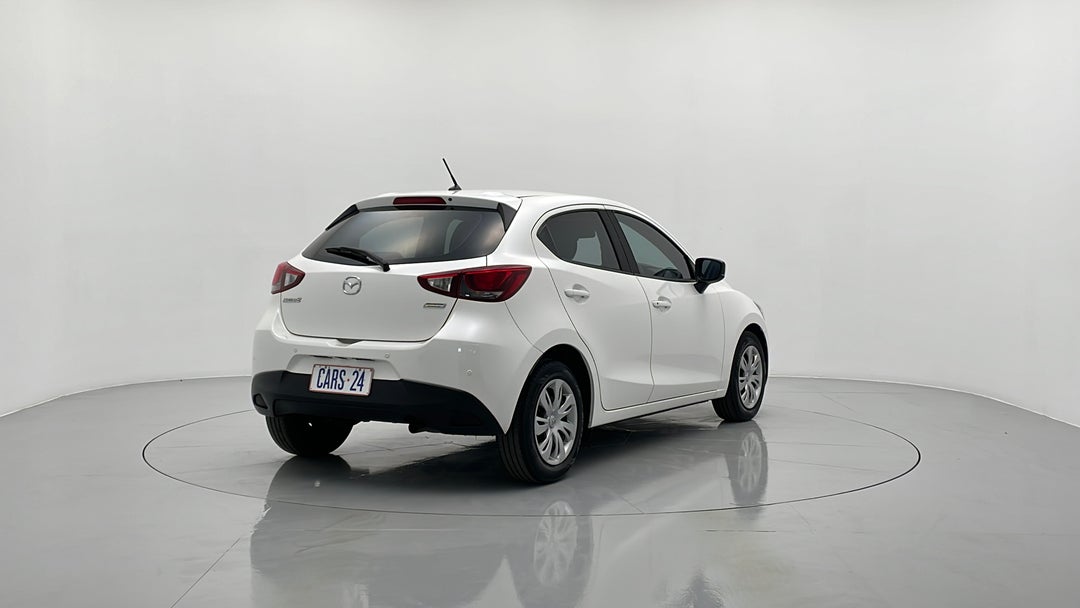 Right Back Diagonal (45- Degree) View