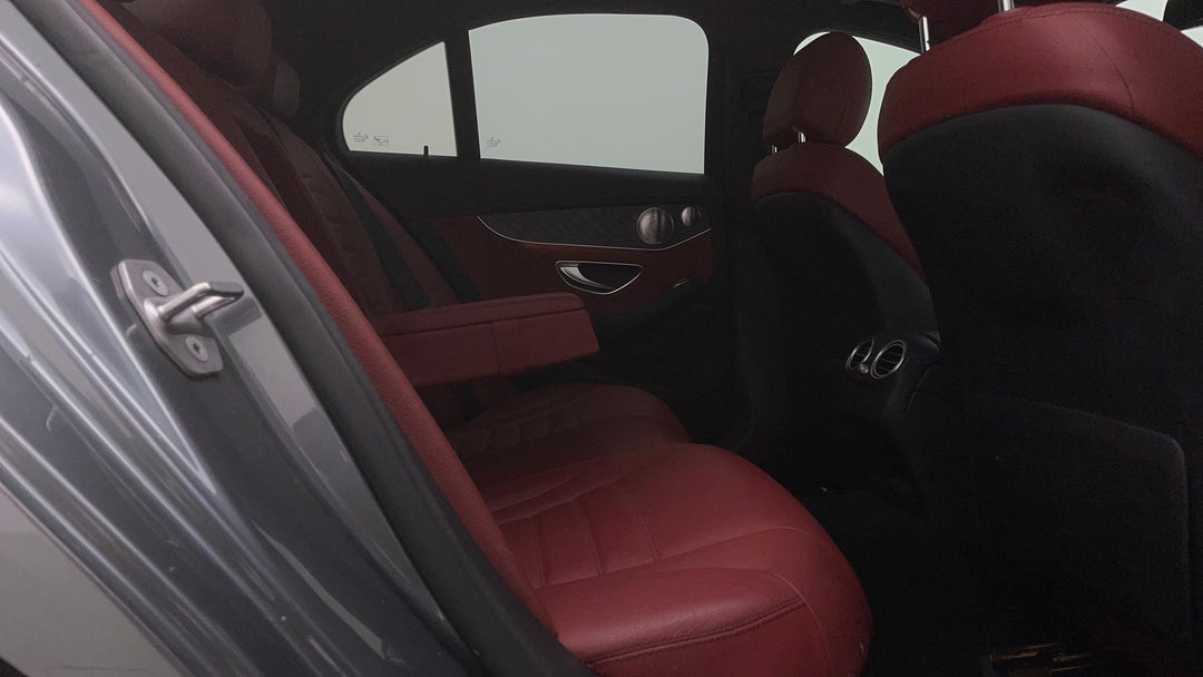 2016 Mercedes-benz C250 C250, Automatic, 85298 km, Right Side Rear Door Cabin View
