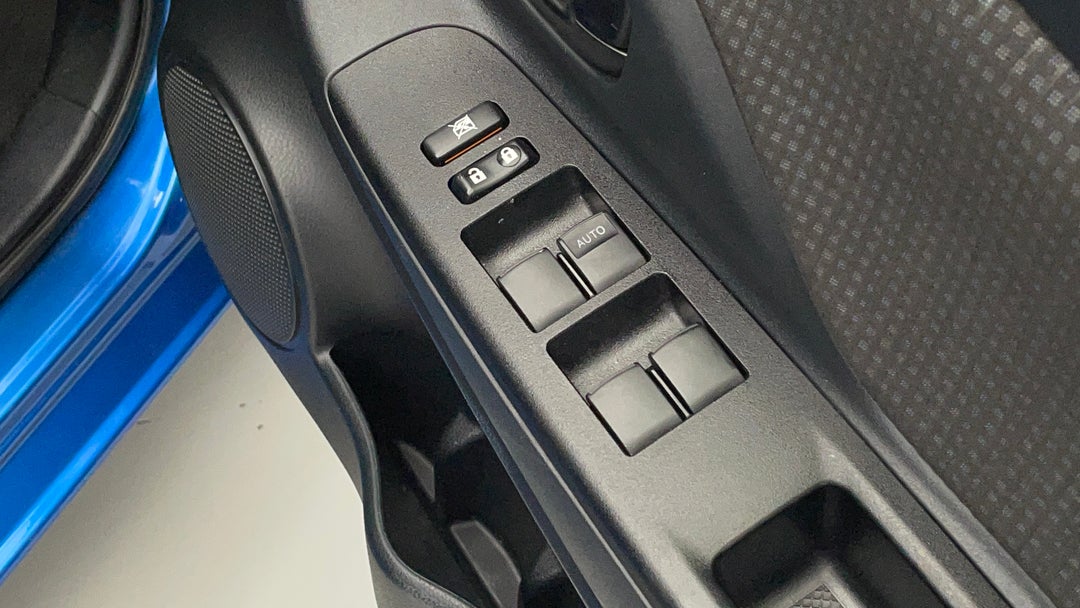 Drivers Side Door Panel Controls