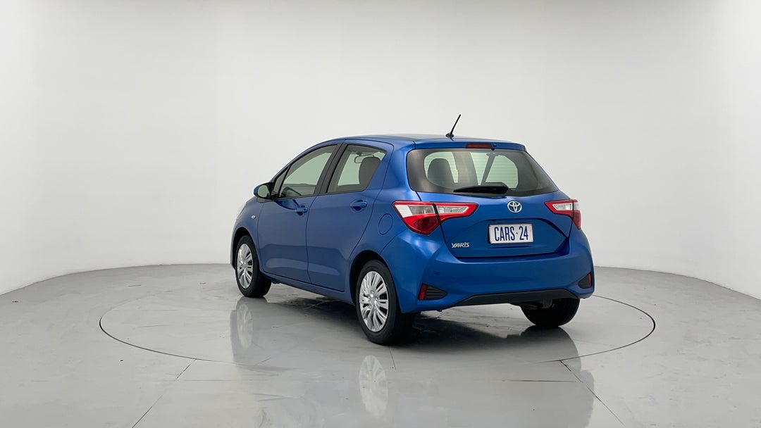 Left Back Diagonal (45- Degree) View