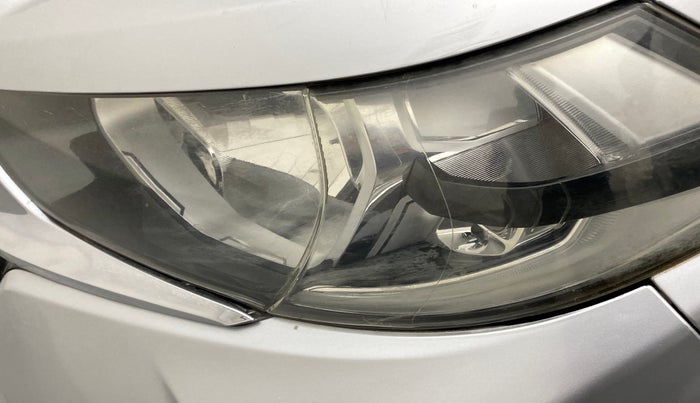2018 Honda WR-V 1.5 i-DTEC VX MT, Diesel, Manual, 50,574 km, Left headlight - Faded