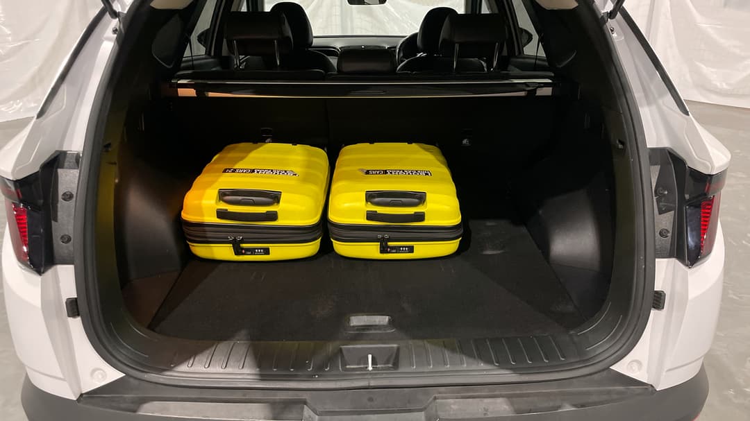 2022 Hyundai Tucson Elite (AWD), Automatic, 83503 km, Boot Inside View with Luggage