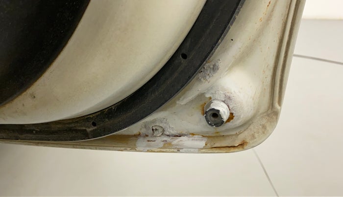 2012 Maruti Ritz VXI, Petrol, Manual, 44,382 km, Right rear door - Slightly rusted