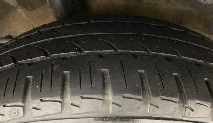 2019 Honda City V MT PETROL, Petrol, Manual, 34,066 km, Right Rear Tyre Tread