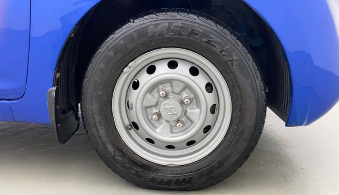 2012 Hyundai Eon D LITE PLUS, Petrol, Manual, 42,611 km, Right Front Tyre