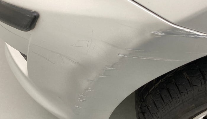 2016 Datsun Go Plus T, Petrol, Manual, 22,788 km, Front bumper - Minor scratches