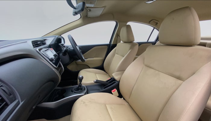 2015 Honda City V MT PETROL, Petrol, Manual, 29,125 km, Right Side Front Door Cabin