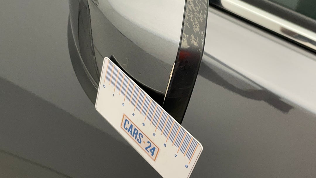 Side Mirrors Housing LHS Scratch