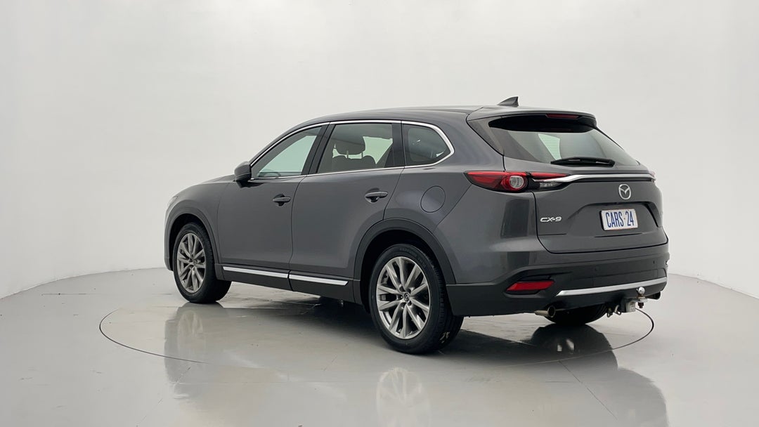 Left Back Diagonal (45- Degree) View