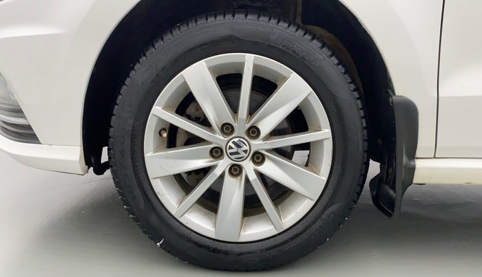 2016 Volkswagen Ameo HIGHLINE 1.2, Petrol, Manual, 59,750 km, Left Front Wheel