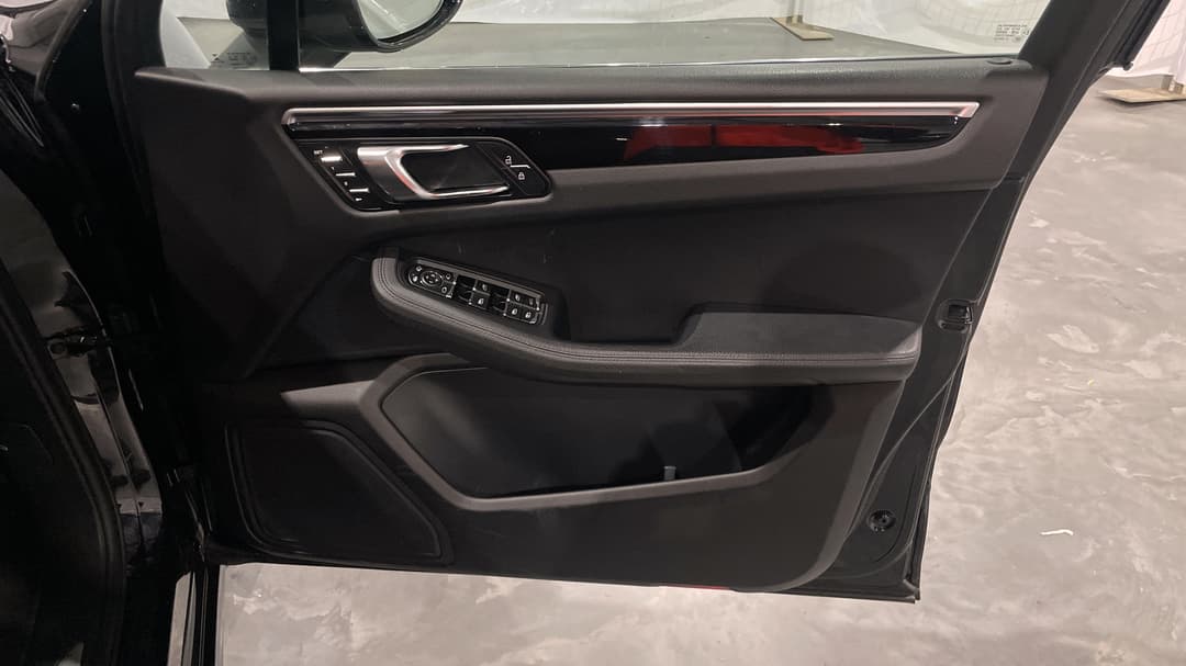 2019 Porsche Macan S, Automatic, 81403 km, Speaker View