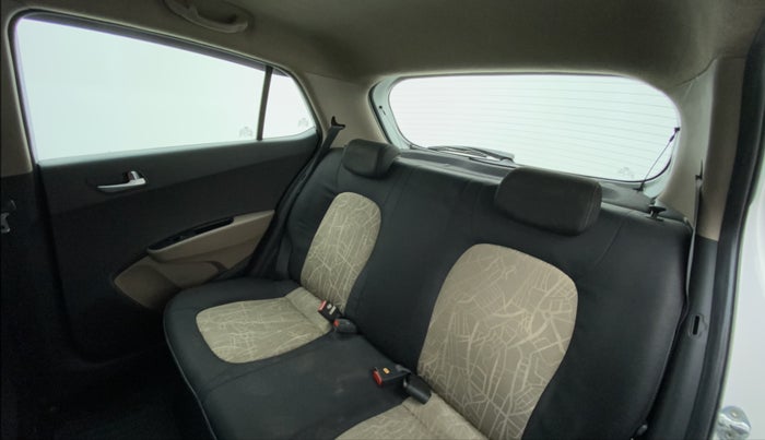 2018 Hyundai Grand i10 ASTA 1.2 VTVT, Petrol, Manual, 51,726 km, Right Side Rear Door Cabin