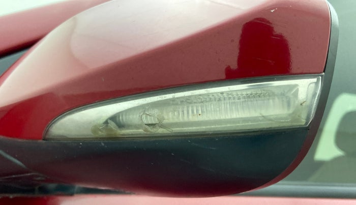 2017 Hyundai Verna 1.6 VTVT SX, Petrol, Manual, 85,902 km, Left rear-view mirror - Indicator light not working
