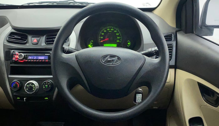 2014 Hyundai Eon ERA +, Petrol, Manual, 88,643 km, Steering Wheel Close Up