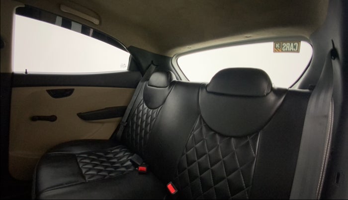 2014 Hyundai Eon ERA +, Petrol, Manual, 88,643 km, Right Side Rear Door Cabin