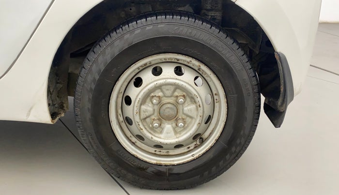 2014 Hyundai Eon ERA +, Petrol, Manual, 88,643 km, Left Rear Wheel