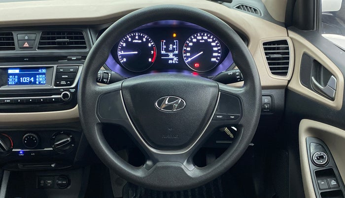 2017 Hyundai Elite i20 MAGNA 1.2, Petrol, Manual, 29,151 km, Steering Wheel Close Up