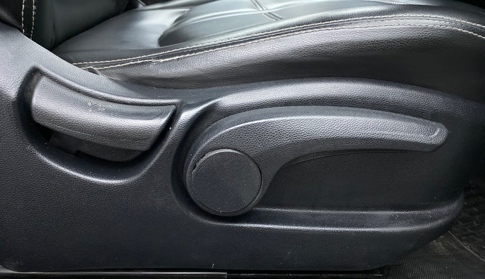 2018 Hyundai Creta 1.6 SX CRDI, Diesel, Manual, 71,226 km, Driver Side Adjustment Panel