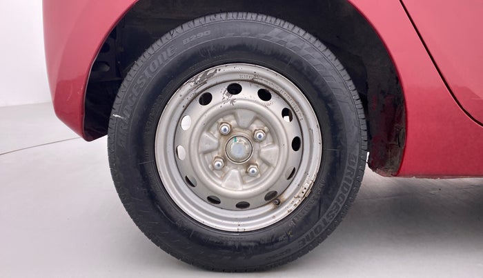2014 Hyundai Eon ERA PLUS, Petrol, Manual, 69,228 km, Right Rear Wheel