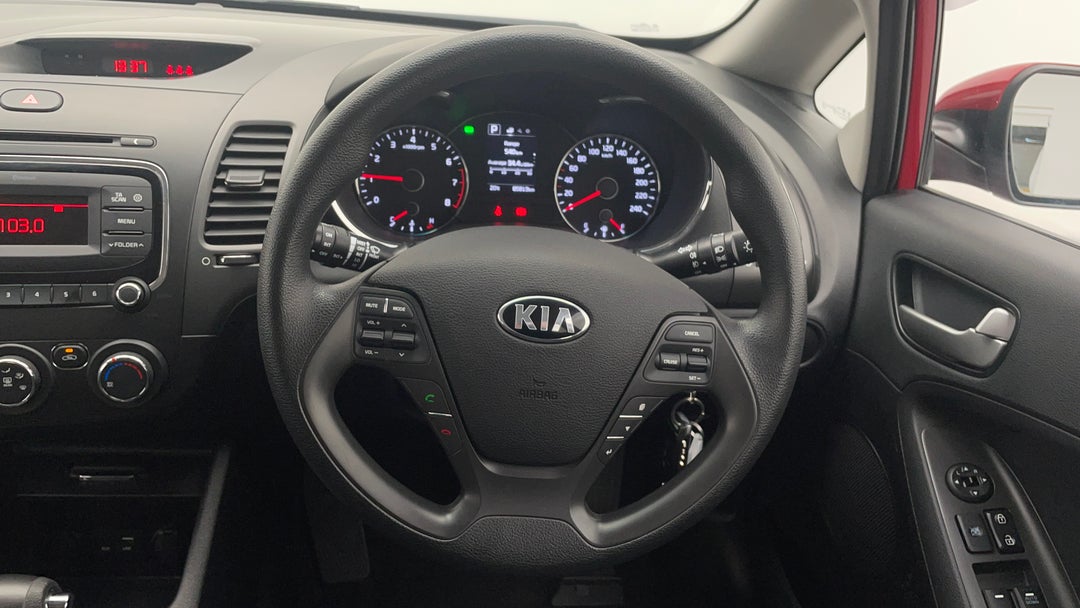 2018 Kia Cerato S, Automatic, 85813 km, Steering Wheel Close-up