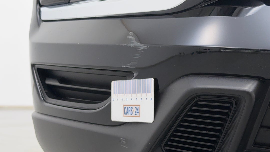 Bumper Front Scratch