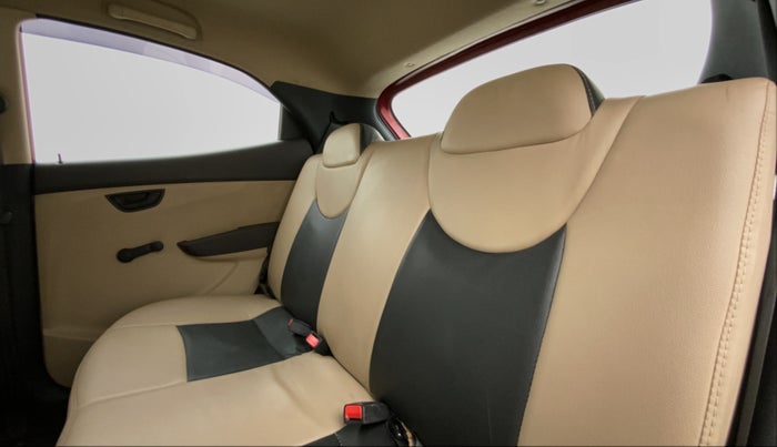 2015 Hyundai Eon ERA PLUS, Petrol, Manual, 77,021 km, Right Side Rear Door Cabin