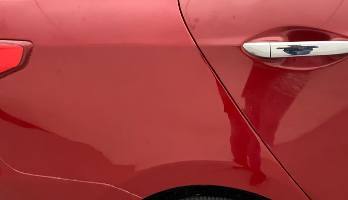 2014 Hyundai Xcent SX 1.2 (O), Petrol, Manual, 49,001 km, Right quarter panel - Paint has minor damage