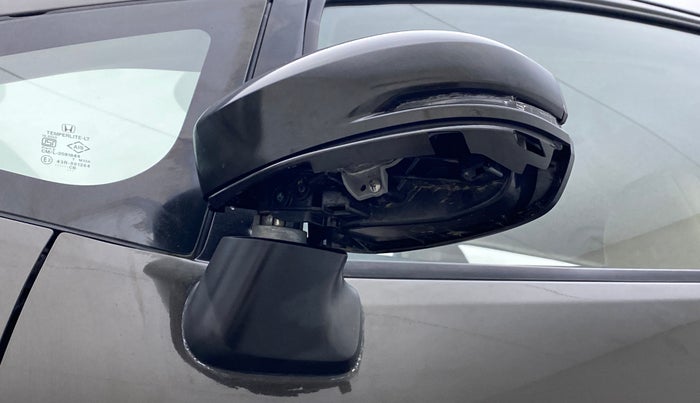 2021 Honda Jazz VX 1.2 CVT, Petrol, Automatic, 8,748 km, Left rear-view mirror - Cover has minor damage