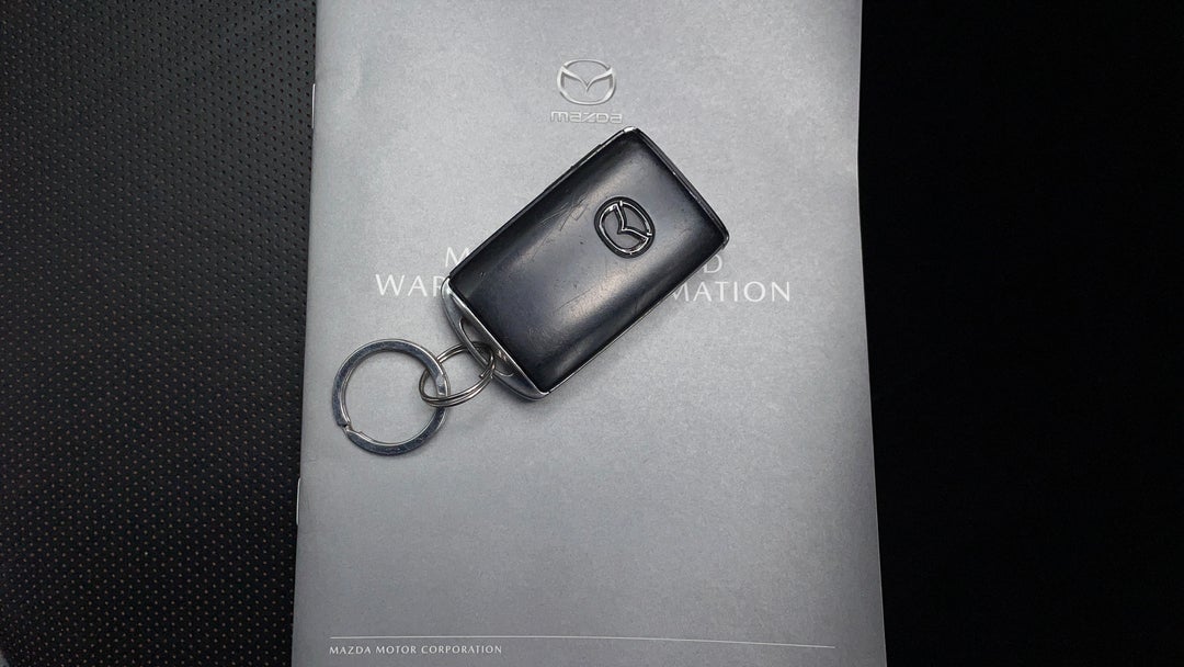 2020 Mazda 3 X20 Astina M Hybrid, Automatic, 47166 km, Key Close-up