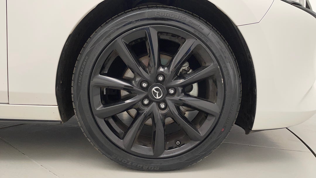 2020 Mazda 3 X20 Astina M Hybrid, Automatic, 47166 km, Right Front Wheel