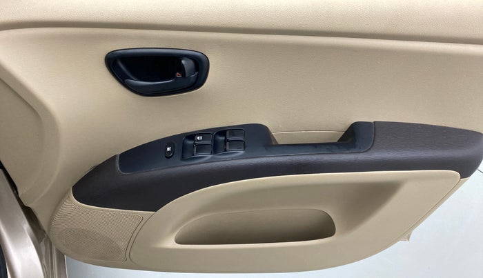2010 Hyundai i10 MAGNA 1.2, Petrol, Manual, 51,259 km, Driver Side Door Panels Control