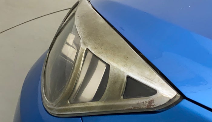 2015 Maruti Celerio VXI CNG, CNG, Manual, 52,929 km, Left headlight - Minor scratches