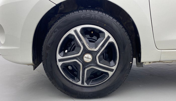 2016 Maruti Celerio ZDI, Diesel, Manual, 75,815 km, Left Front Wheel