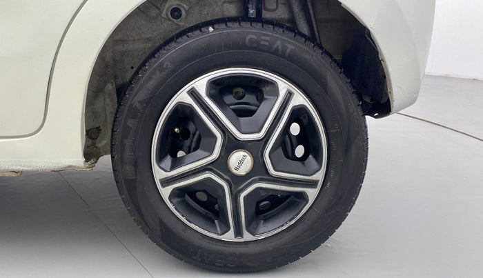 2016 Maruti Celerio ZDI, Diesel, Manual, 75,815 km, Left Rear Wheel