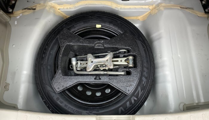 2016 Maruti Celerio ZDI, Diesel, Manual, 75,815 km, Spare Tyre