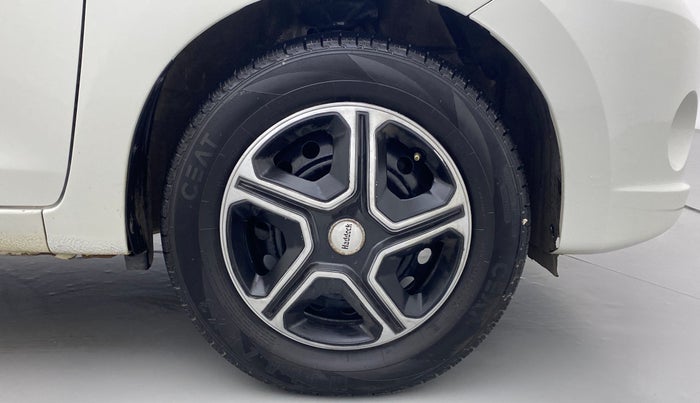 2016 Maruti Celerio ZDI, Diesel, Manual, 75,815 km, Right Front Wheel