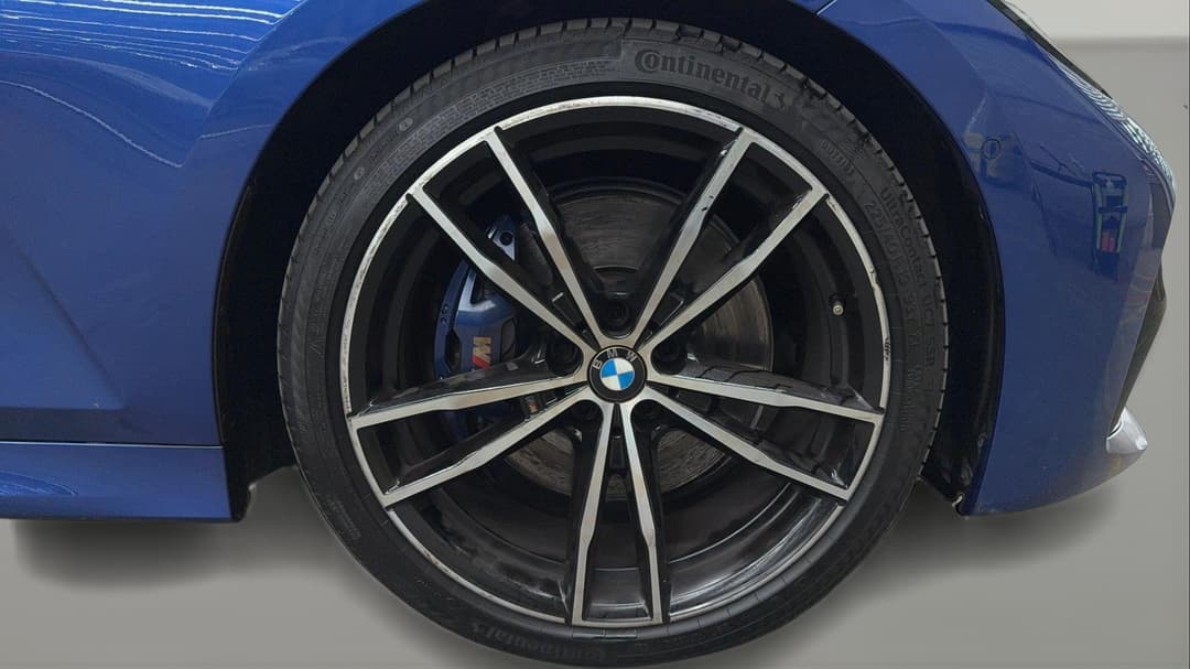 2021 BMW 3 30i M Sport, Automatic, 65306 km, Right Front Wheel