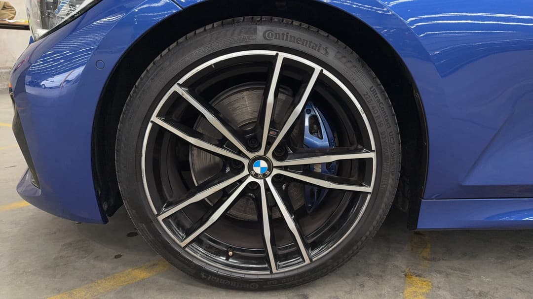 2021 BMW 3 30i M Sport, Automatic, 65306 km, Left Front Wheel