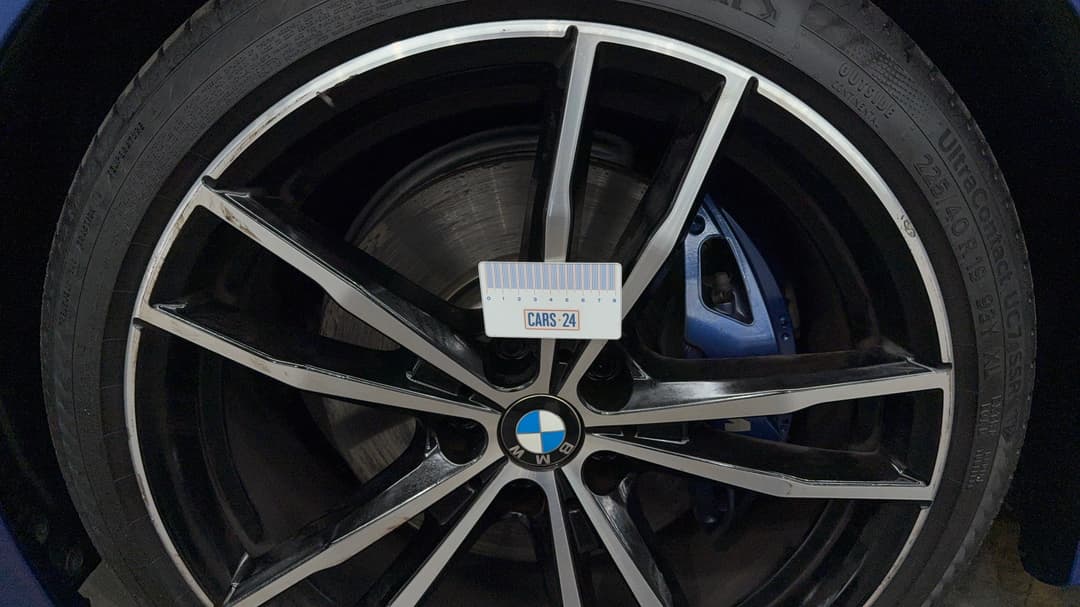 2021 BMW 3 30i M Sport, Automatic, 65306 km, Wheels Rim Front LHS Gutter Rash