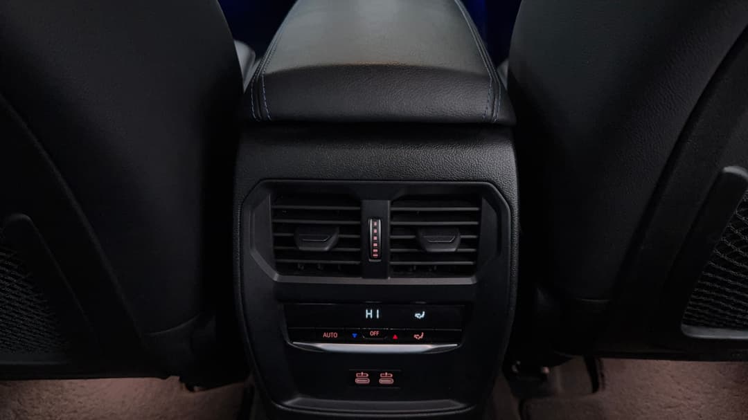 2021 BMW 3 30i M Sport, Automatic, 65306 km, Rear A/C Vent